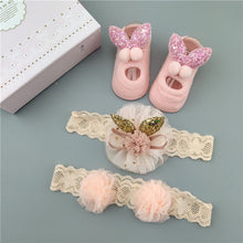 Load image into Gallery viewer, Newborn Baby Girls Headband Bow Flowers Cloth Hair Bands Hair Accessories Socks Gift Boxes Three-piece Suit Christmas Gifts