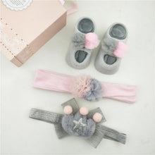 Load image into Gallery viewer, Newborn Baby Girls Headband Bow Flowers Cloth Hair Bands Hair Accessories Socks Gift Boxes Three-piece Suit Christmas Gifts