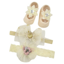 Load image into Gallery viewer, Newborn Baby Girls Headband Bow Flowers Cloth Hair Bands Hair Accessories Socks Gift Boxes Three-piece Suit Christmas Gifts