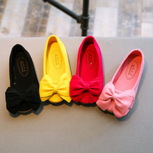 Load image into Gallery viewer, 2019 Brand New Fashion Children Princess Dance Shoes Kids Girl Dress Party Shoes Flats Casual Single First Walkers Soft Slip-on