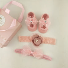 Load image into Gallery viewer, Newborn Baby Girls Headband Bow Flowers Cloth Hair Bands Hair Accessories Socks Gift Boxes Three-piece Suit Christmas Gifts